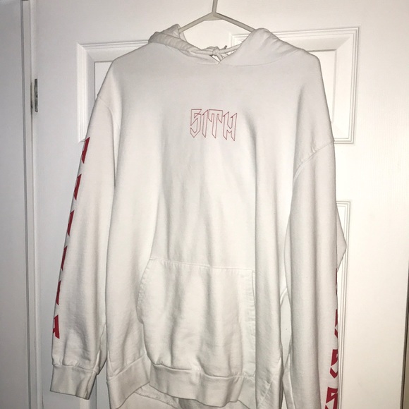 Star Wars Sith Hoodie - Picture 1 of 5